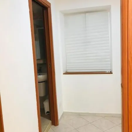 Isabel House * Bari