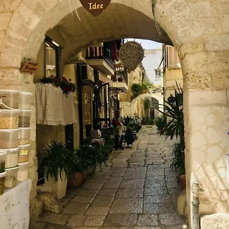Isabel House Apartment Bari