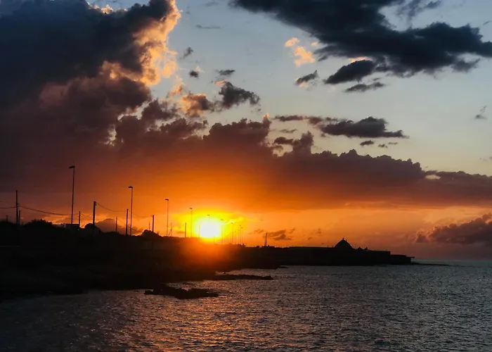 Isabel House דירה